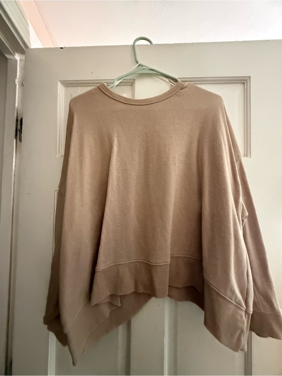 Sweaters - Relaxed Scoop-Neck Women's Sweater in Beige